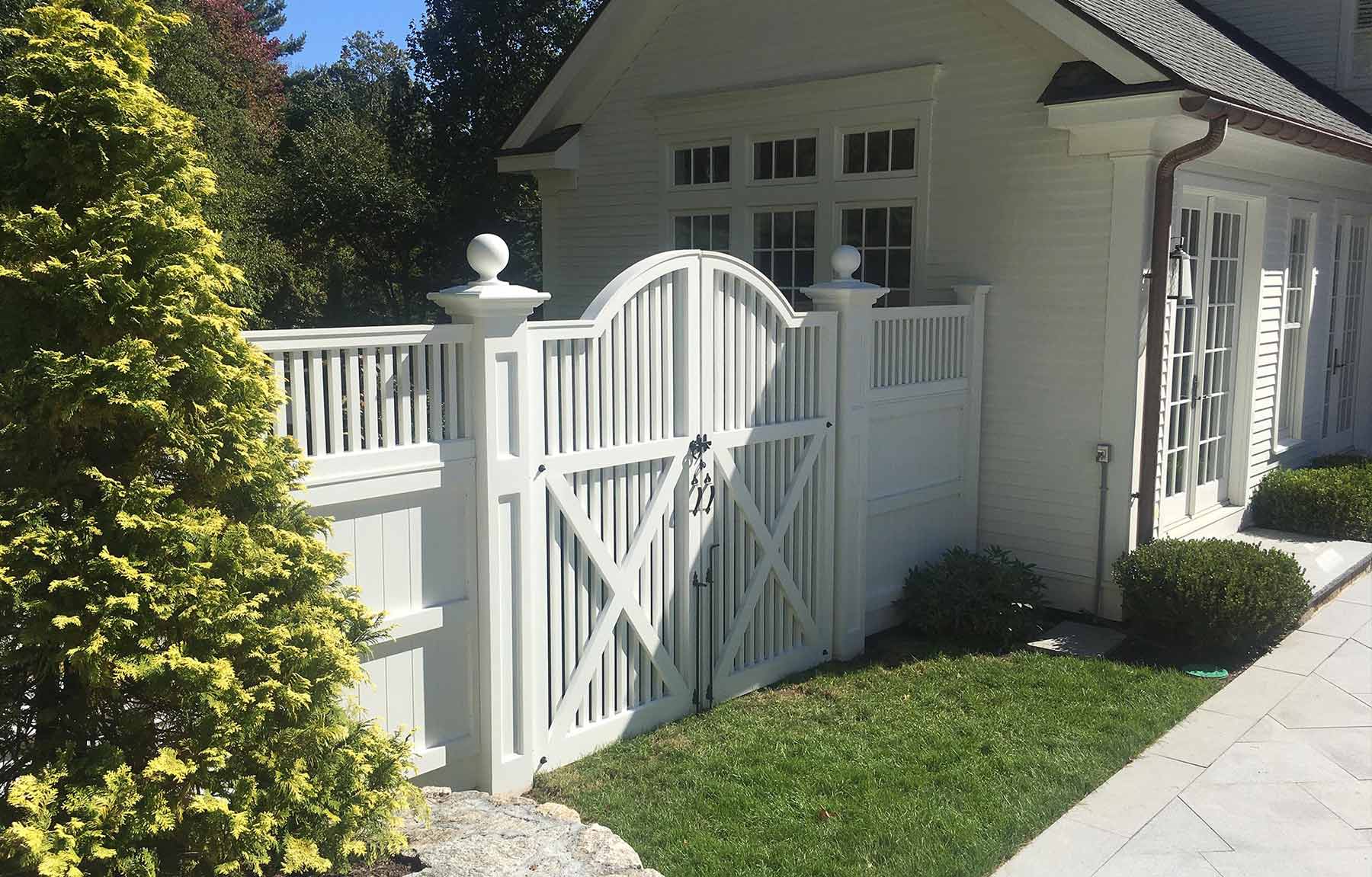 Vinyl Fence Company in Westwood - Bottom 5